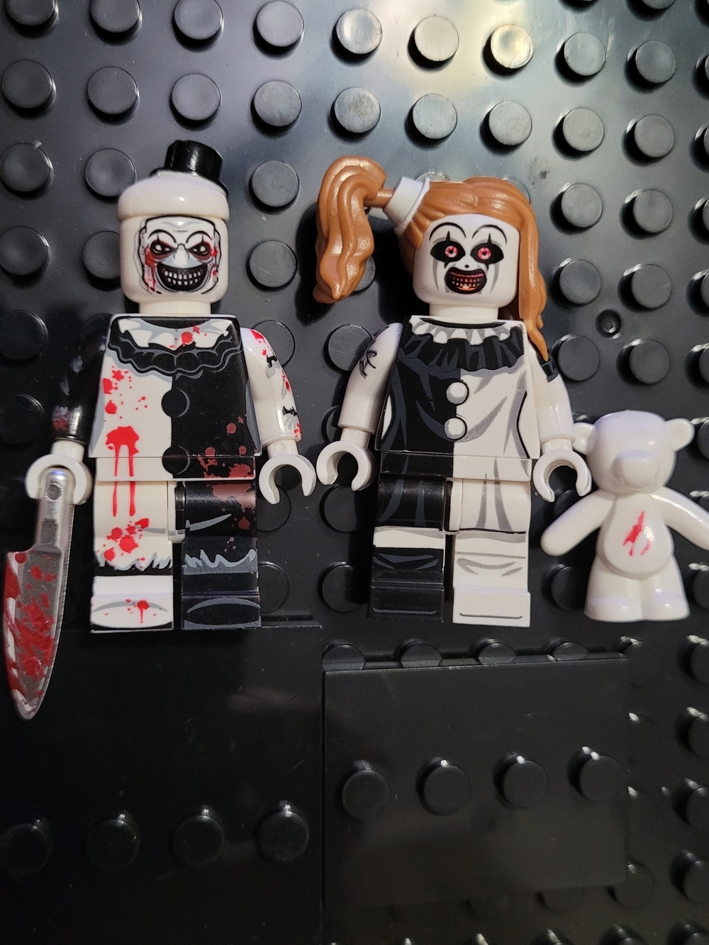 New Terrifier Art The Clown & Little Girl Minifigure Set